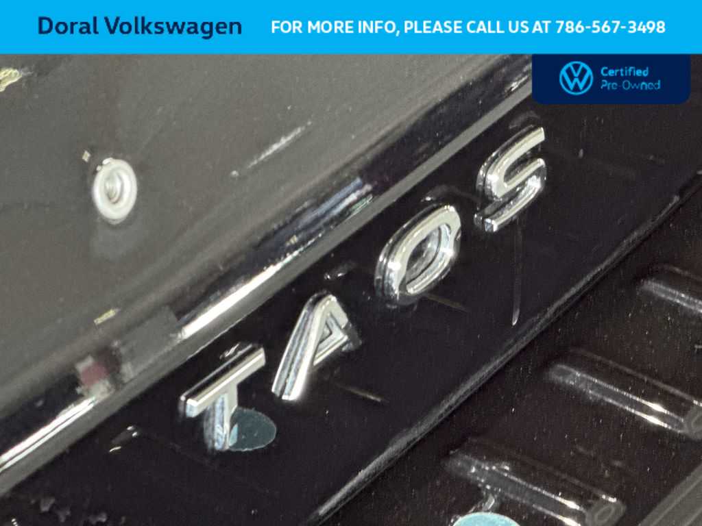 Thumbnail: 2025 Volkswagen Taos - 10