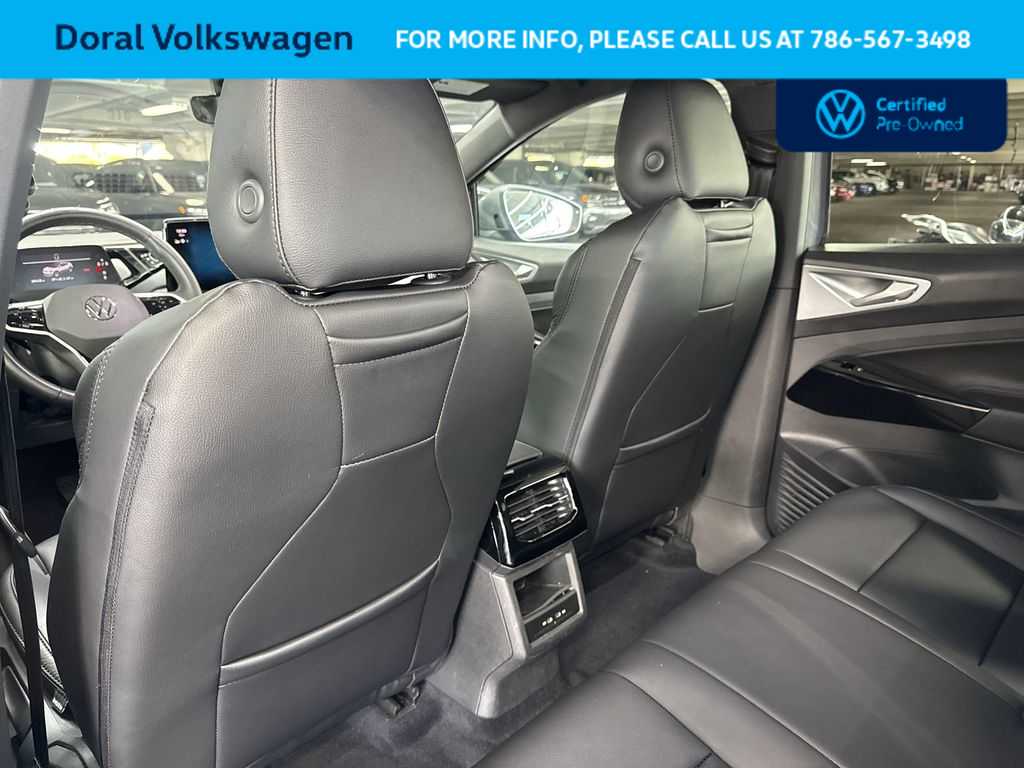 Thumbnail: 2023 Volkswagen ID.4 - 23