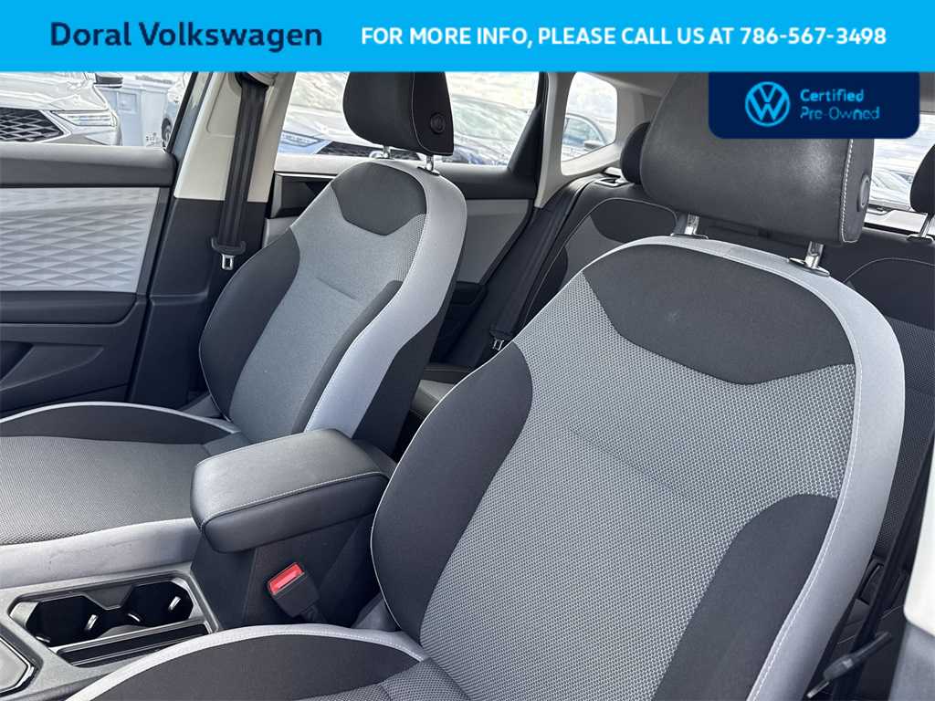 Thumbnail: 2023 Volkswagen Taos - 15