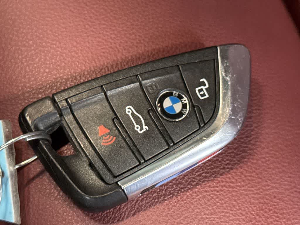 Thumbnail: 2024 BMW i4 - 28