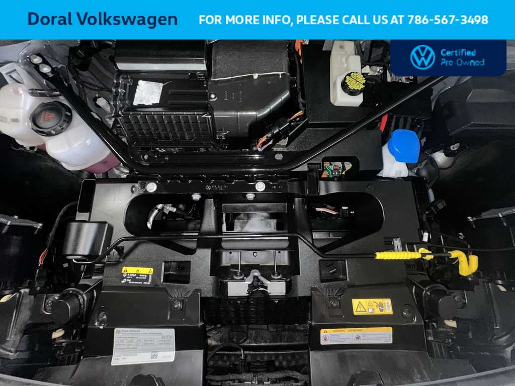Thumbnail: 2023 Volkswagen ID.4 - 12
