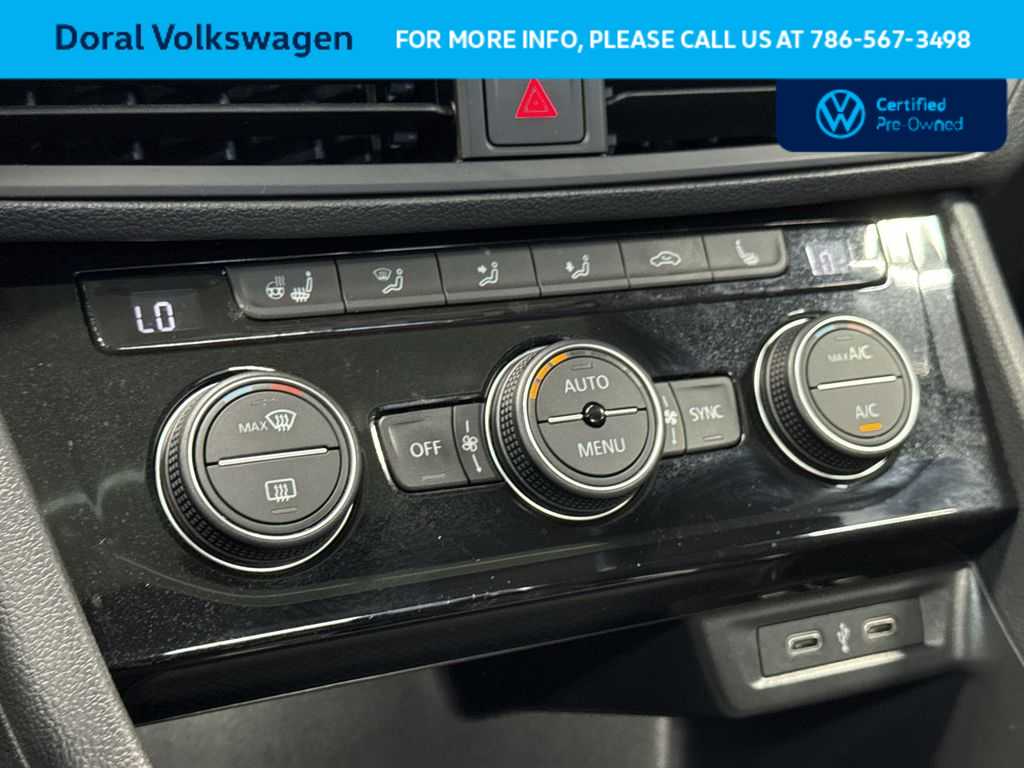 Thumbnail: 2021 Volkswagen Jetta - 20