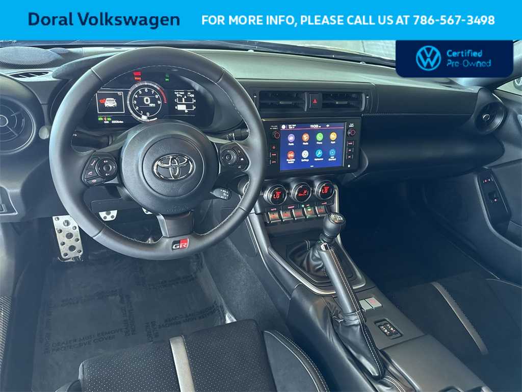 2024 Toyota GR86 Premium 23