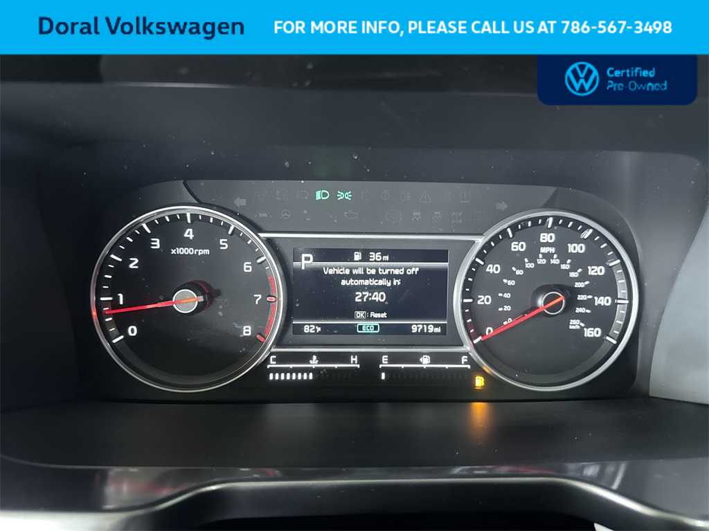 2023 Kia Sorento S 16