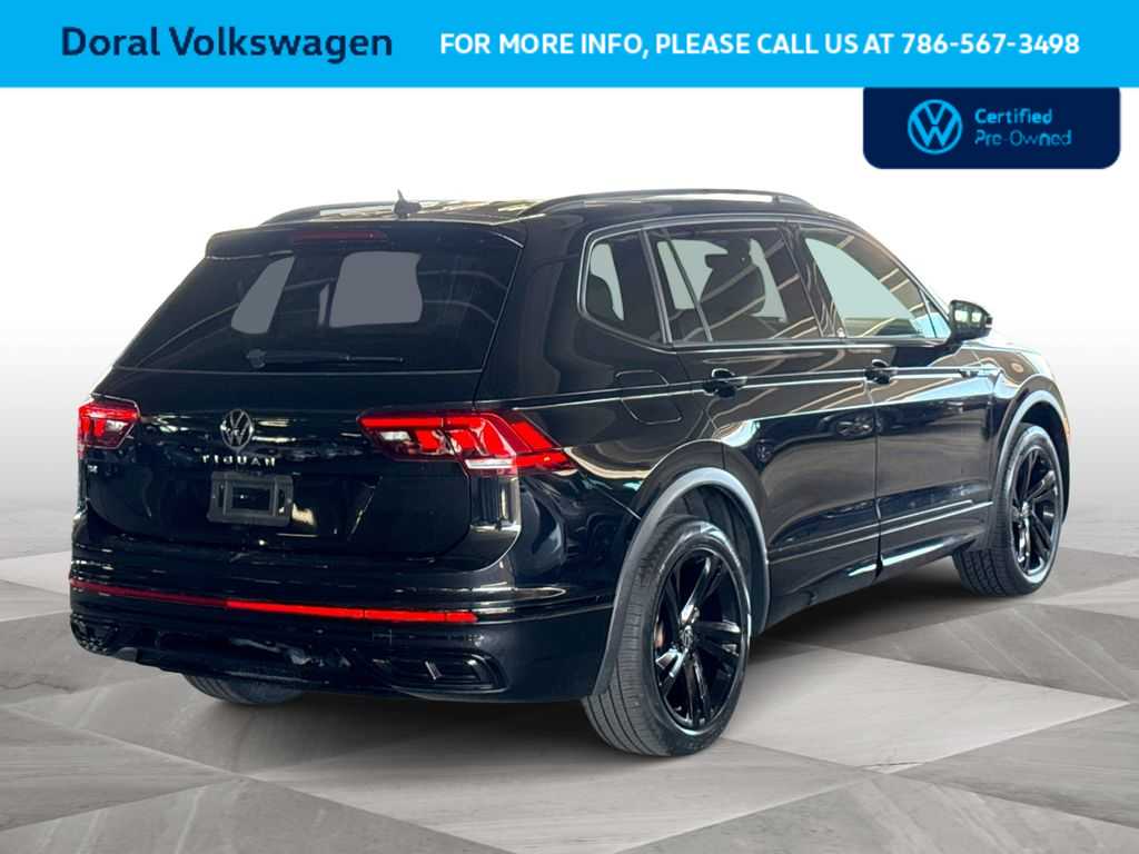 Thumbnail: 2023 Volkswagen Tiguan - 8