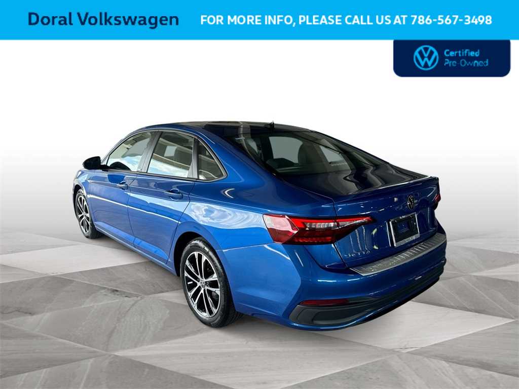Thumbnail: 2024 Volkswagen Jetta - 6