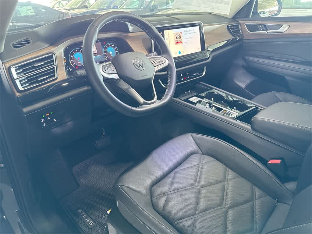 Thumbnail: 2026 Volkswagen Atlas - 13