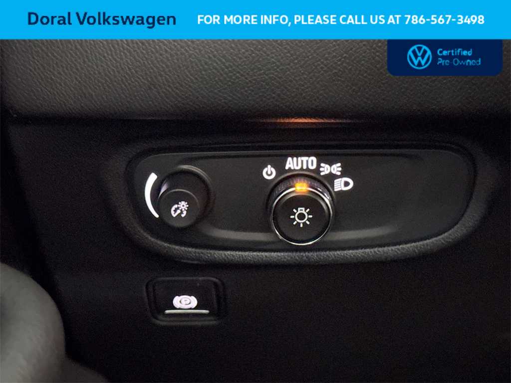 Thumbnail: 2023 GMC Terrain - 17