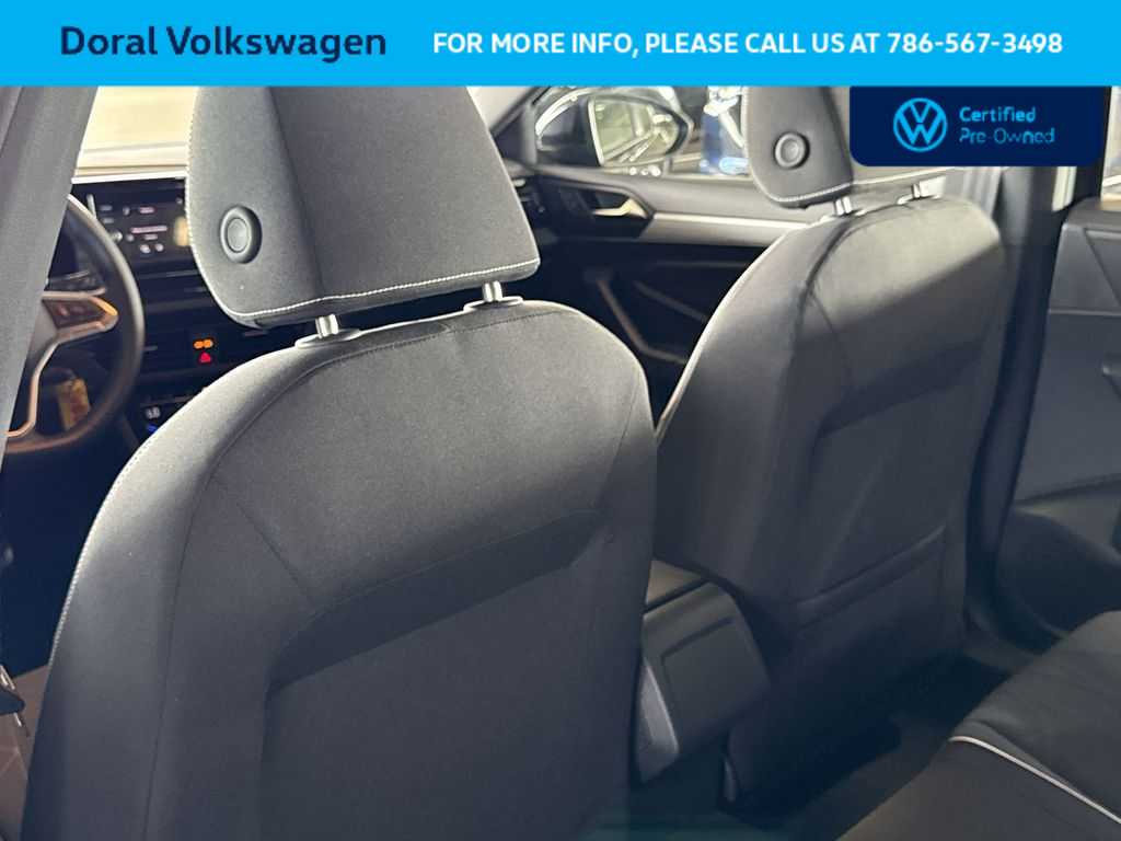 Thumbnail: 2025 Volkswagen Jetta - 23