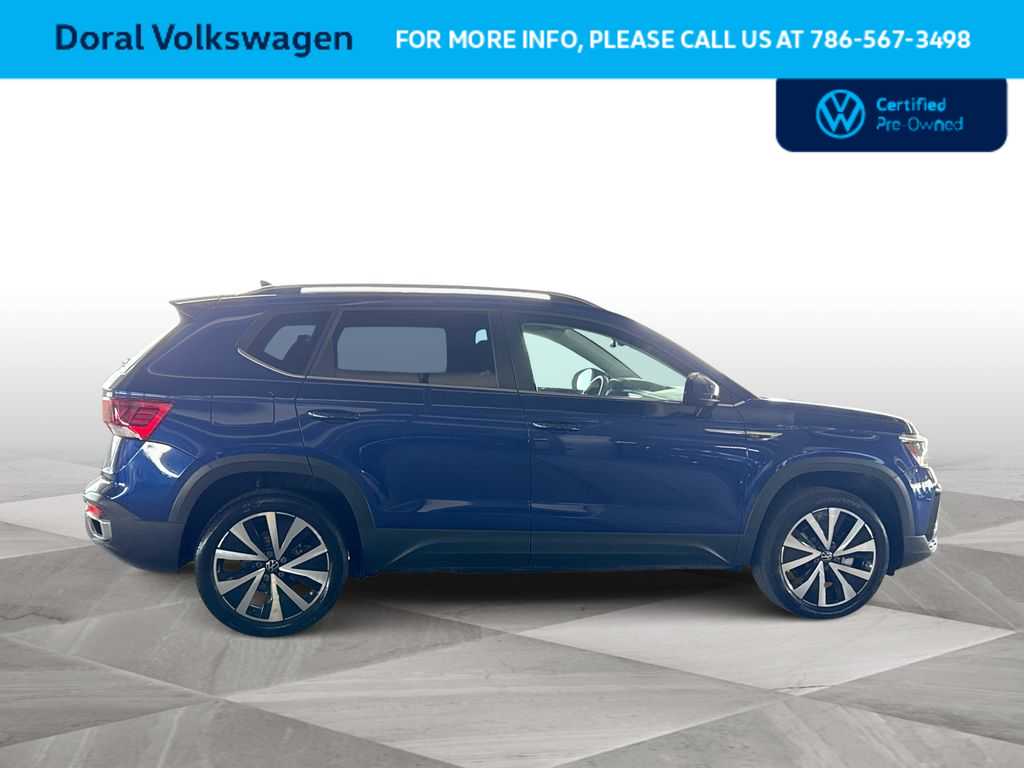 Thumbnail: 2024 Volkswagen Taos - 9