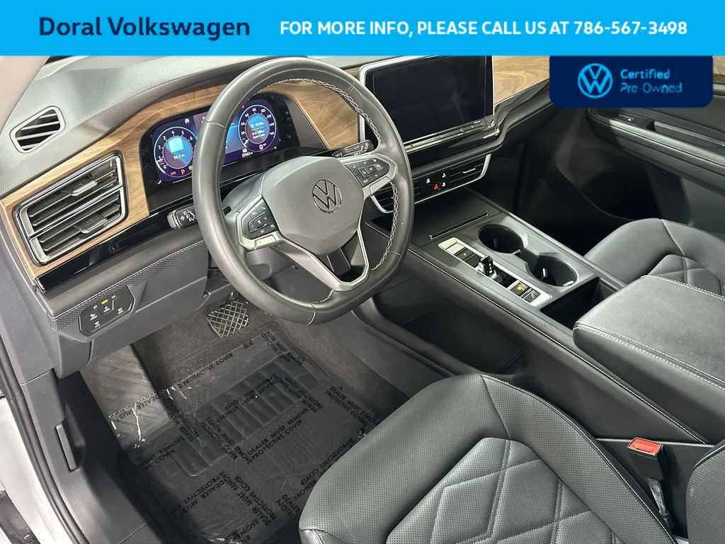 Thumbnail: 2024 Volkswagen Atlas - 13