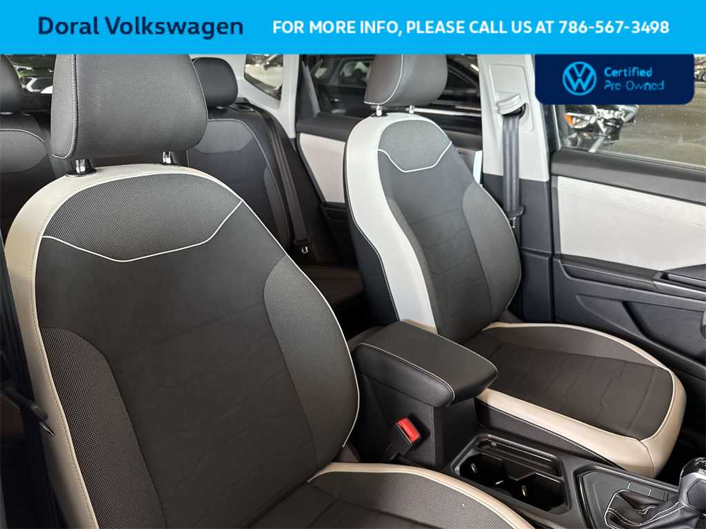 Thumbnail: 2025 Volkswagen Taos - 27