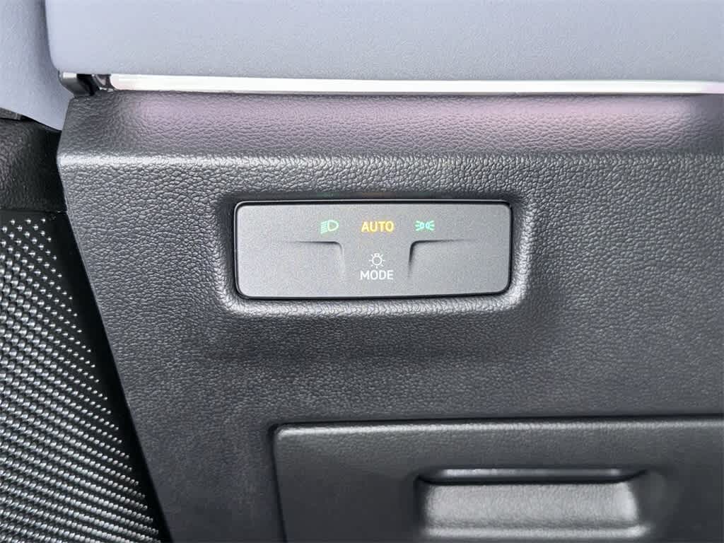 Thumbnail: 2026 Volkswagen Tiguan - 17