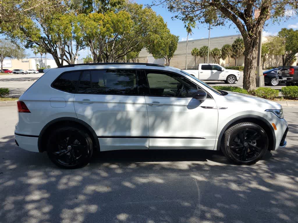 Thumbnail: 2024 Volkswagen Tiguan - 12