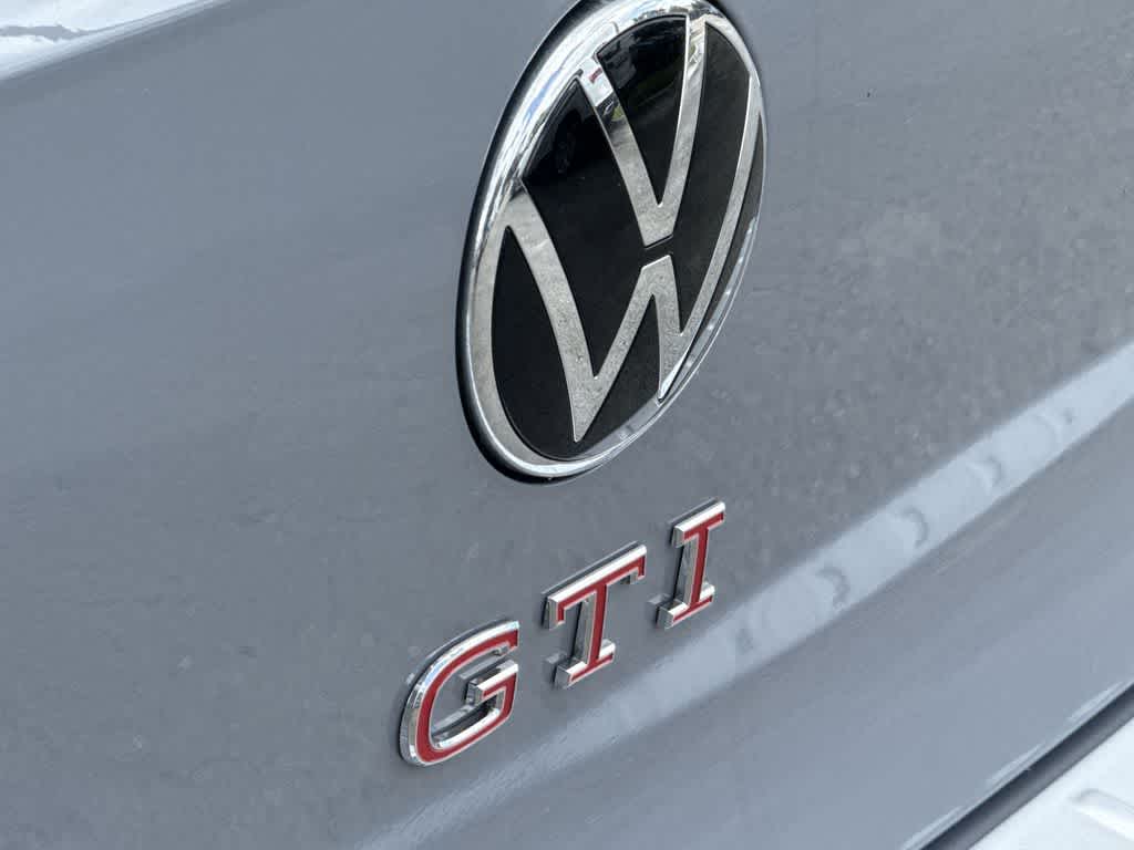 Thumbnail: 2026 Volkswagen Golf - 10