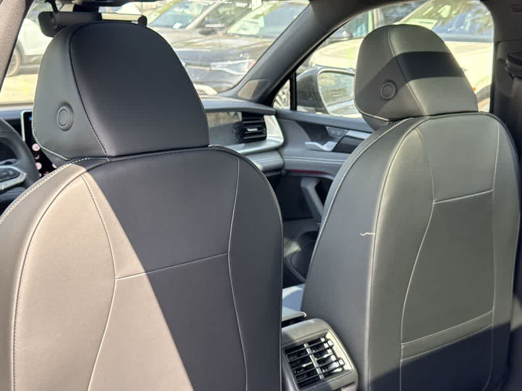 Thumbnail: 2026 Volkswagen Tiguan - 23