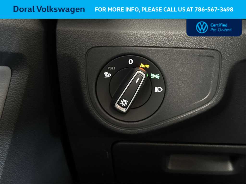 Thumbnail: 2022 Volkswagen Atlas - 17