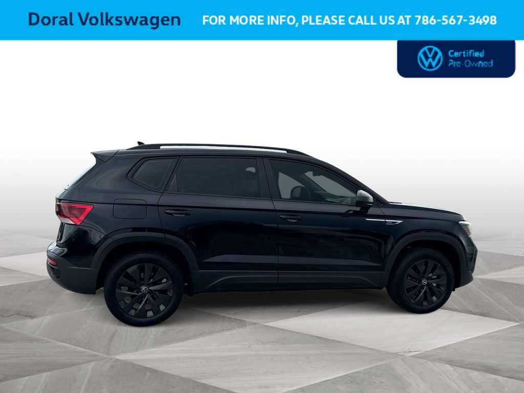 Thumbnail: 2024 Volkswagen Taos - 9