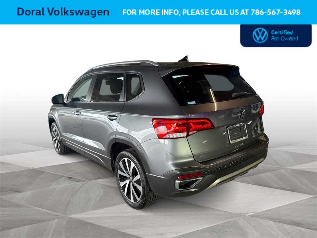 Thumbnail: 2022 Volkswagen Taos - 6