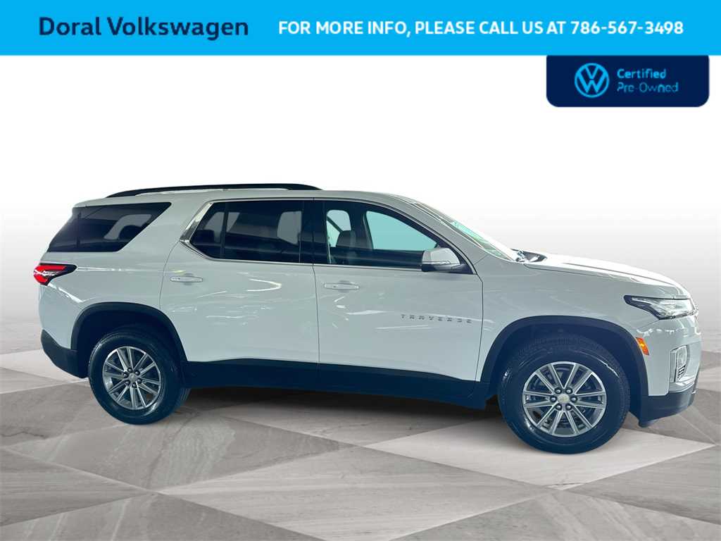 2023 Chevrolet Traverse LT 9