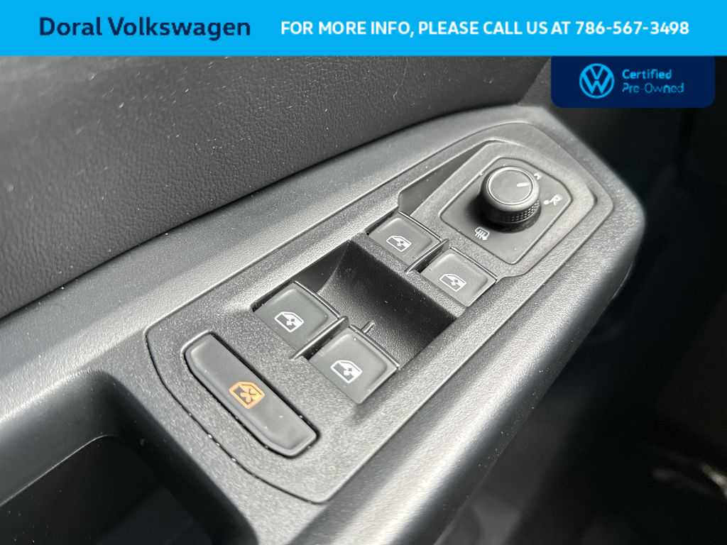 Thumbnail: 2019 Volkswagen Atlas - 17