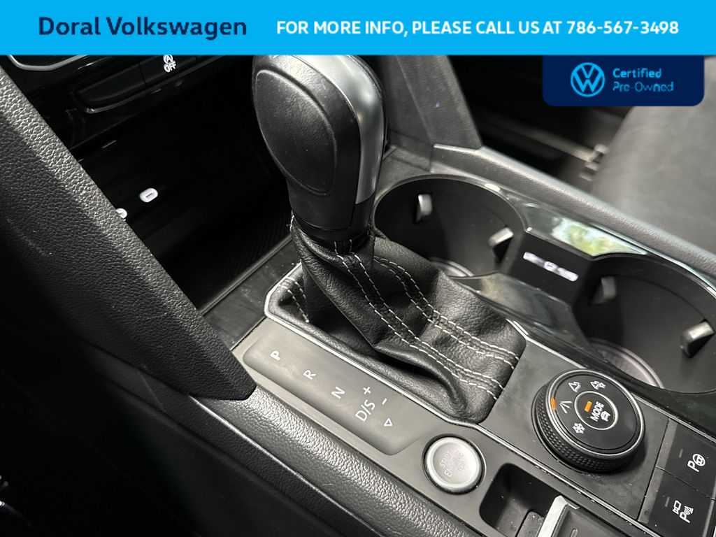 Thumbnail: 2023 Volkswagen Atlas - 21