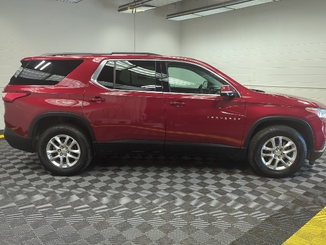 Used 2019 Chevrolet Traverse 1LT with VIN 1GNEVGKW9KJ128100 for sale in Rochester, NY