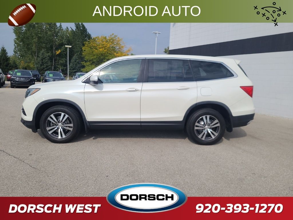2017 Honda Pilot EX photo 2
