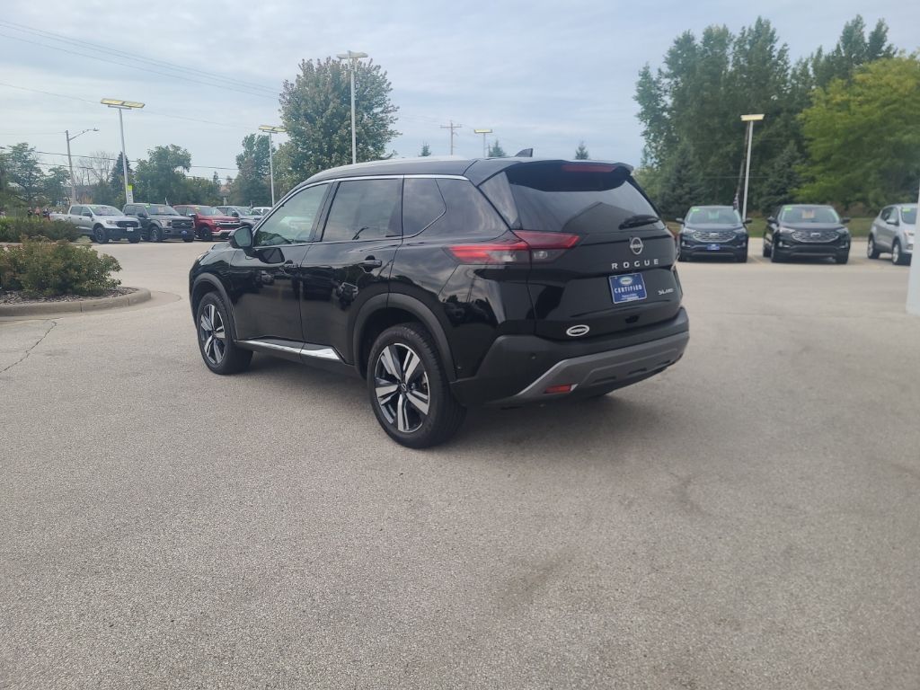 2023 Nissan Rogue SL photo 4