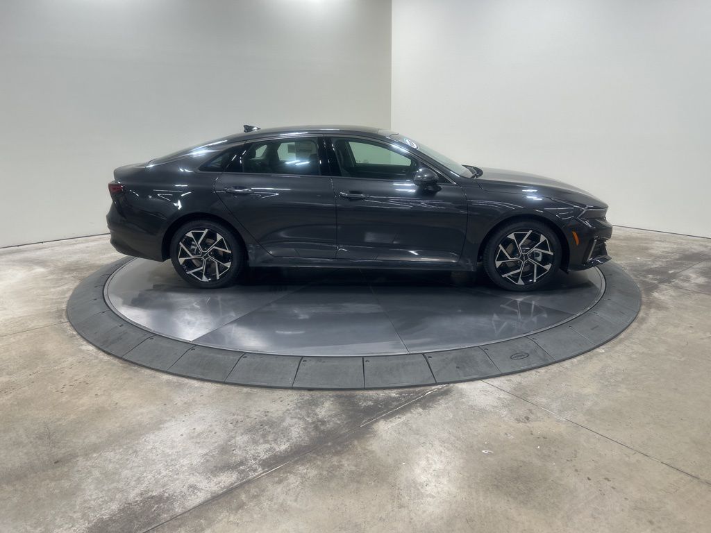 2026 Kia K5 EX photo 2