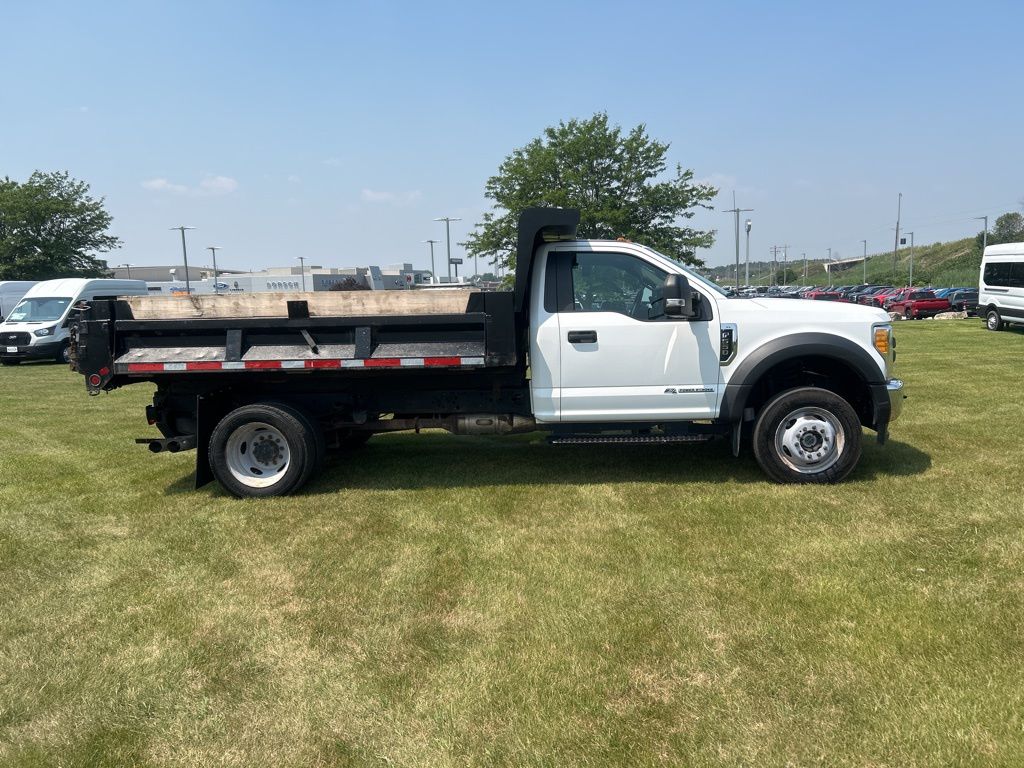 2017 Ford F-550 photo 4