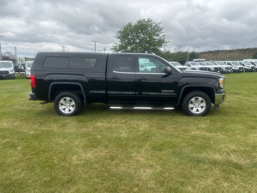2015 Gmc Sierra 1500 SLE photo 4