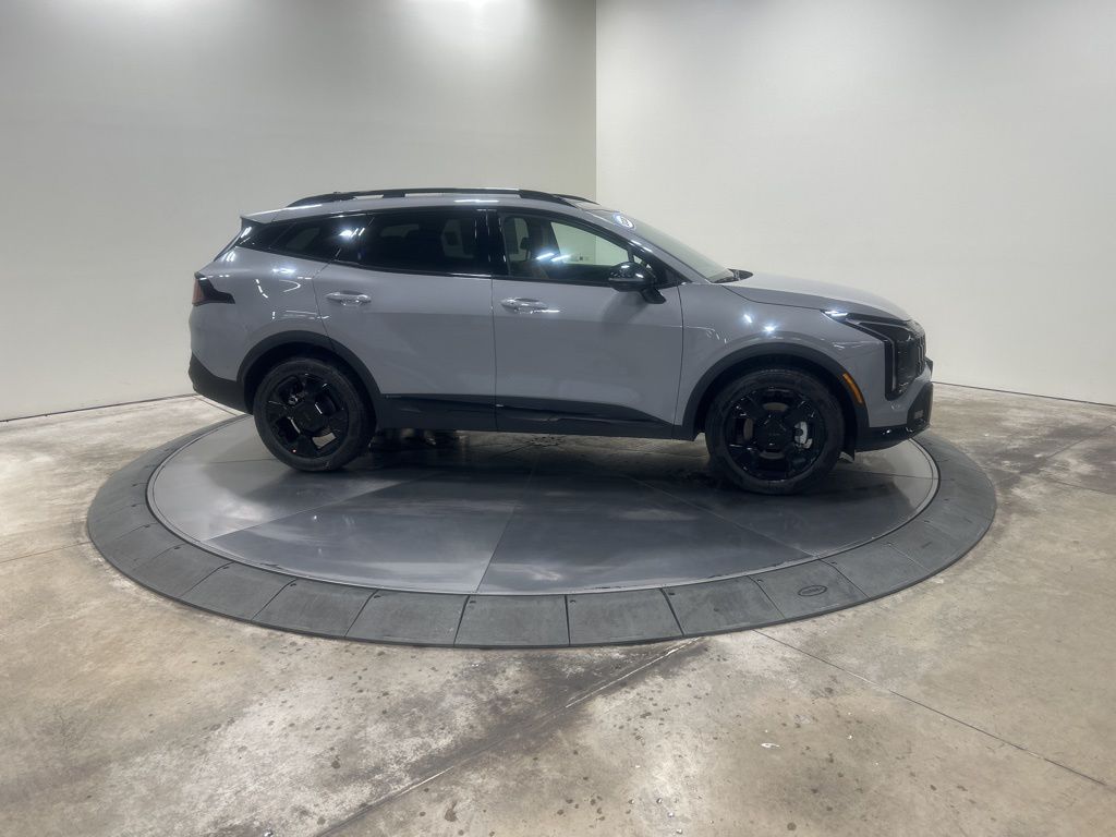 2026 Kia Sportage X-Line photo 3