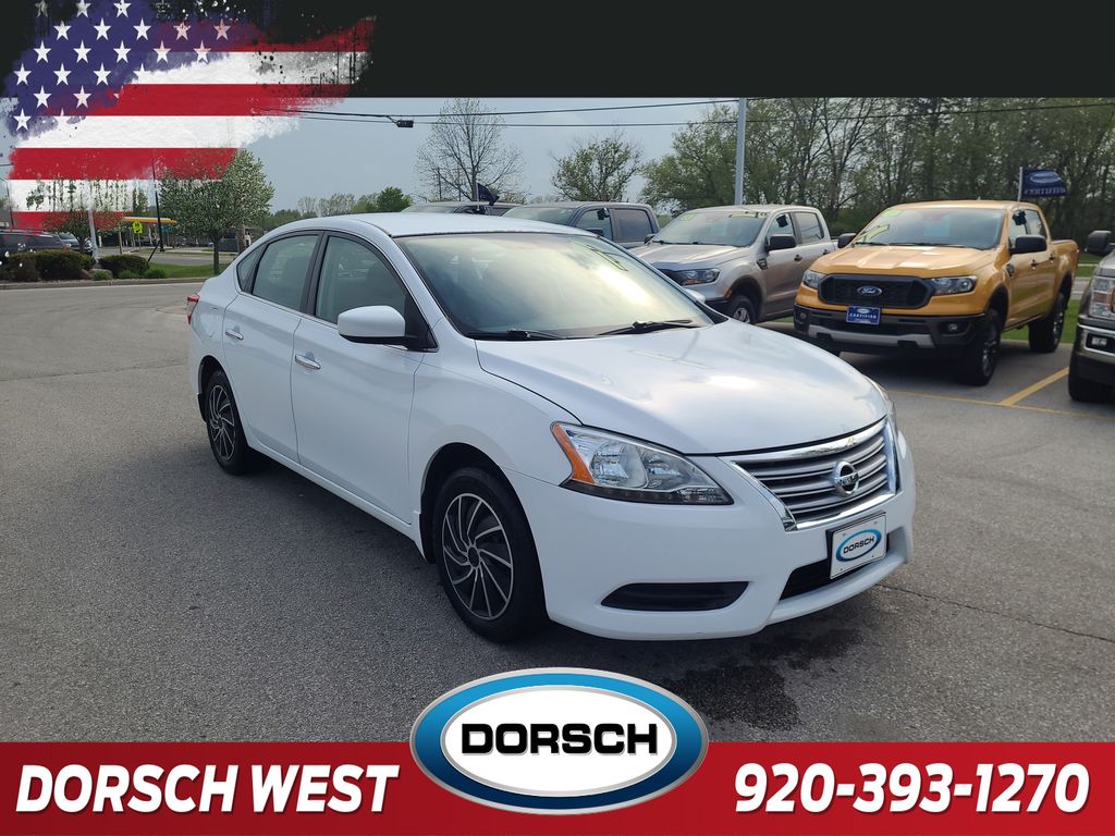 Used 2015 Nissan Sentra SV with VIN 3N1AB7AP6FY326731 for sale in Green Bay, WI