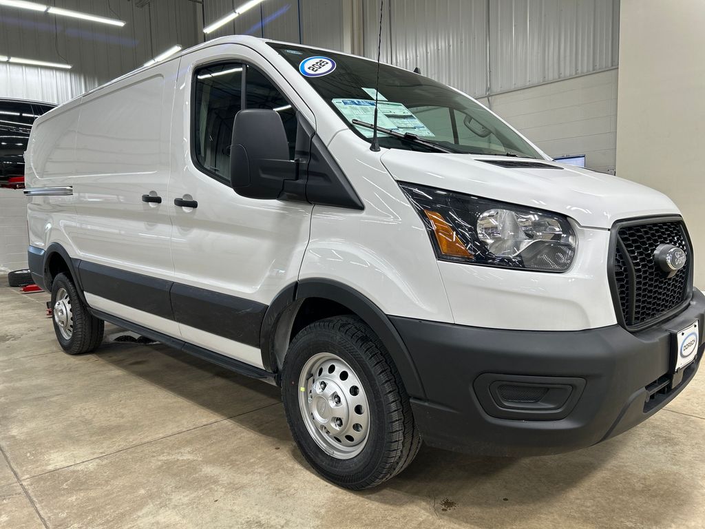 2025 Ford Transit photo 4