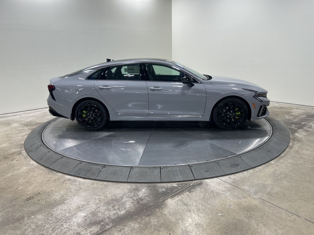 2026 Kia K5 GT photo 3