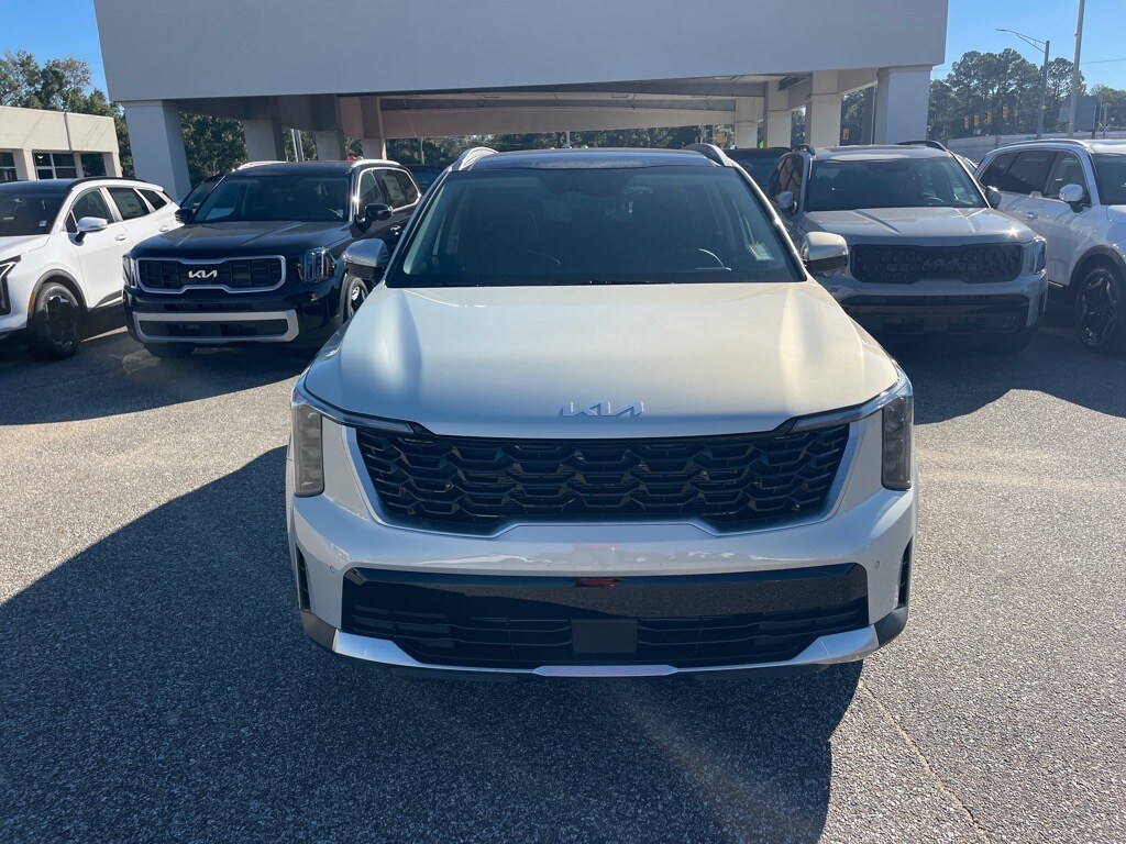 2026 Kia Sorento S photo 2