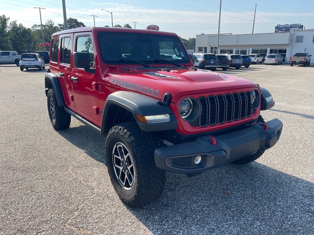 Used 2025 Jeep Wrangler Rubicon SUV