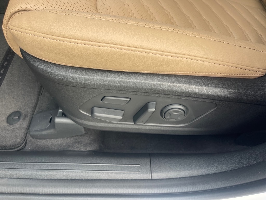 2026 Kia Sorento X-Line SX Prestige - Photo 9