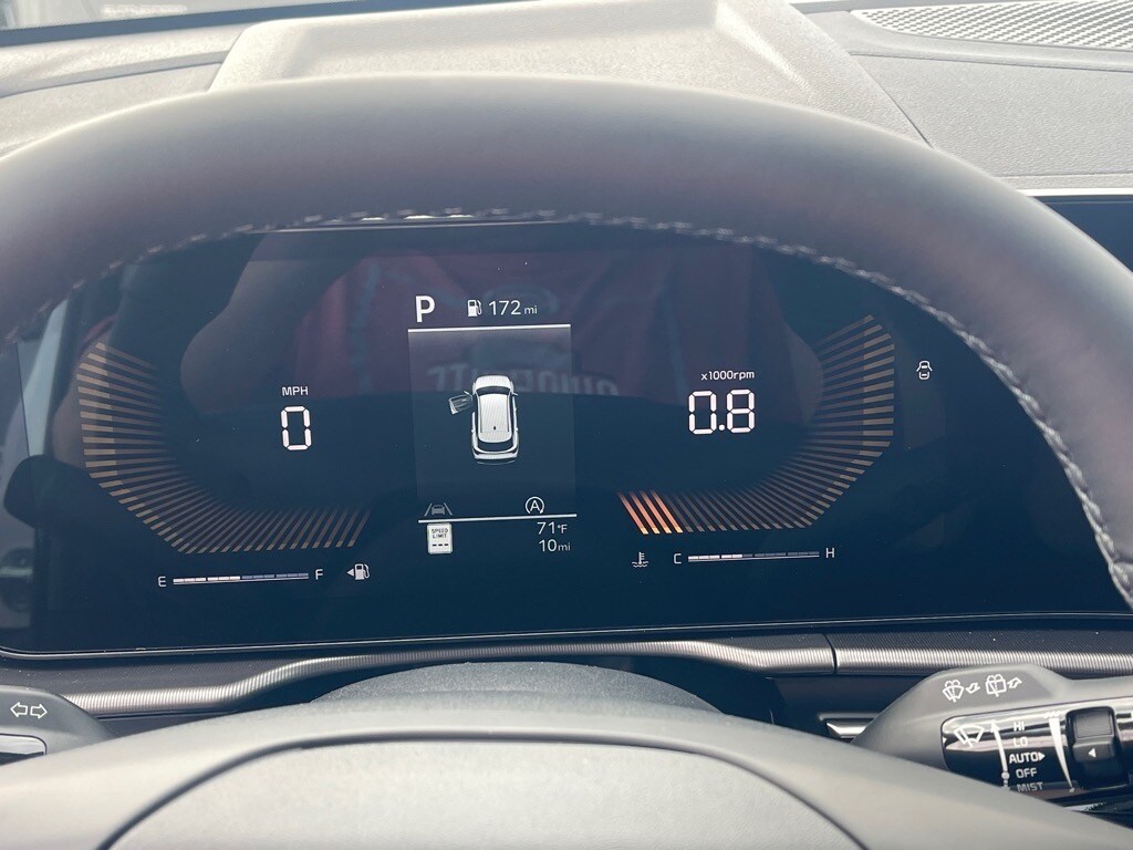 2026 Kia Sportage EX photo 4