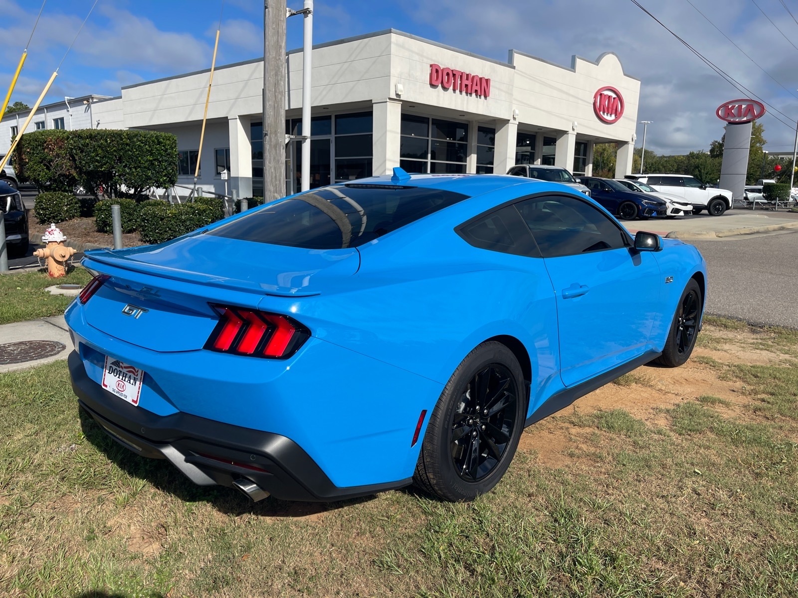 2025 Ford Mustang GT - Photo 15