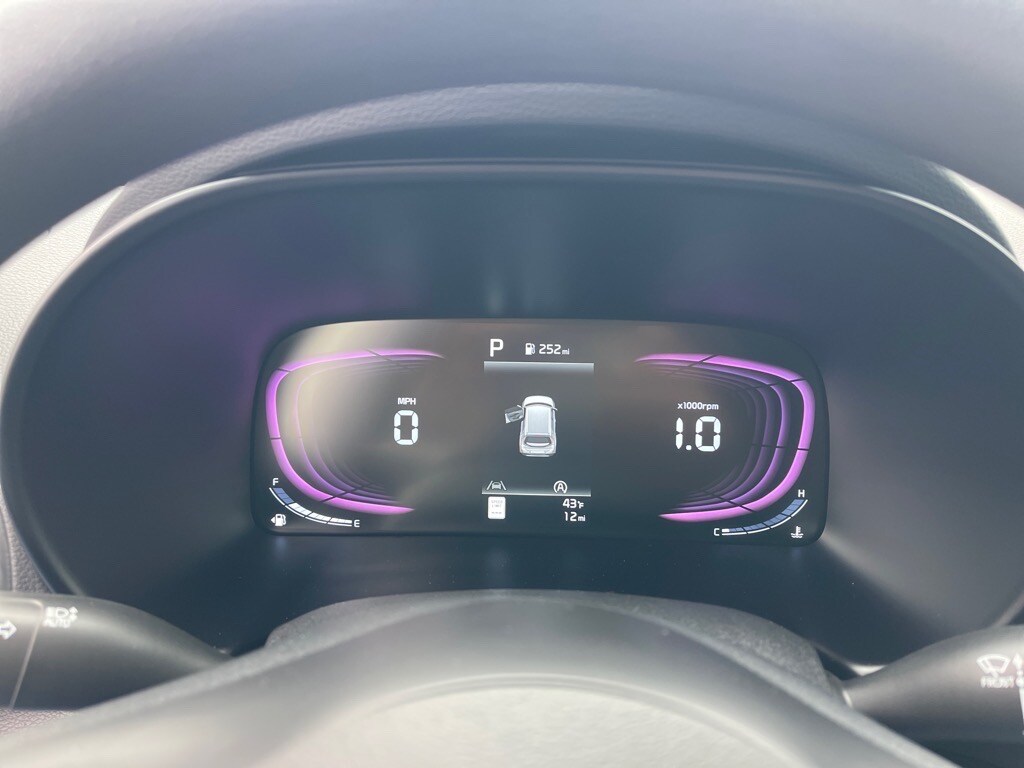 2025 Kia Soul LX S photo 4