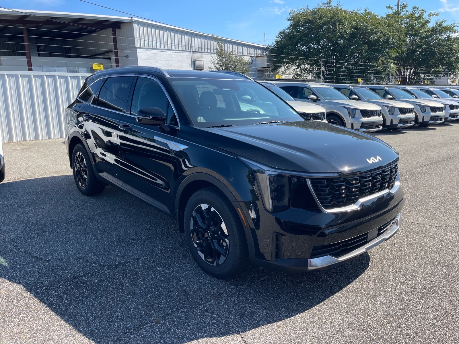 New 2026 Kia Sorento S SUV
