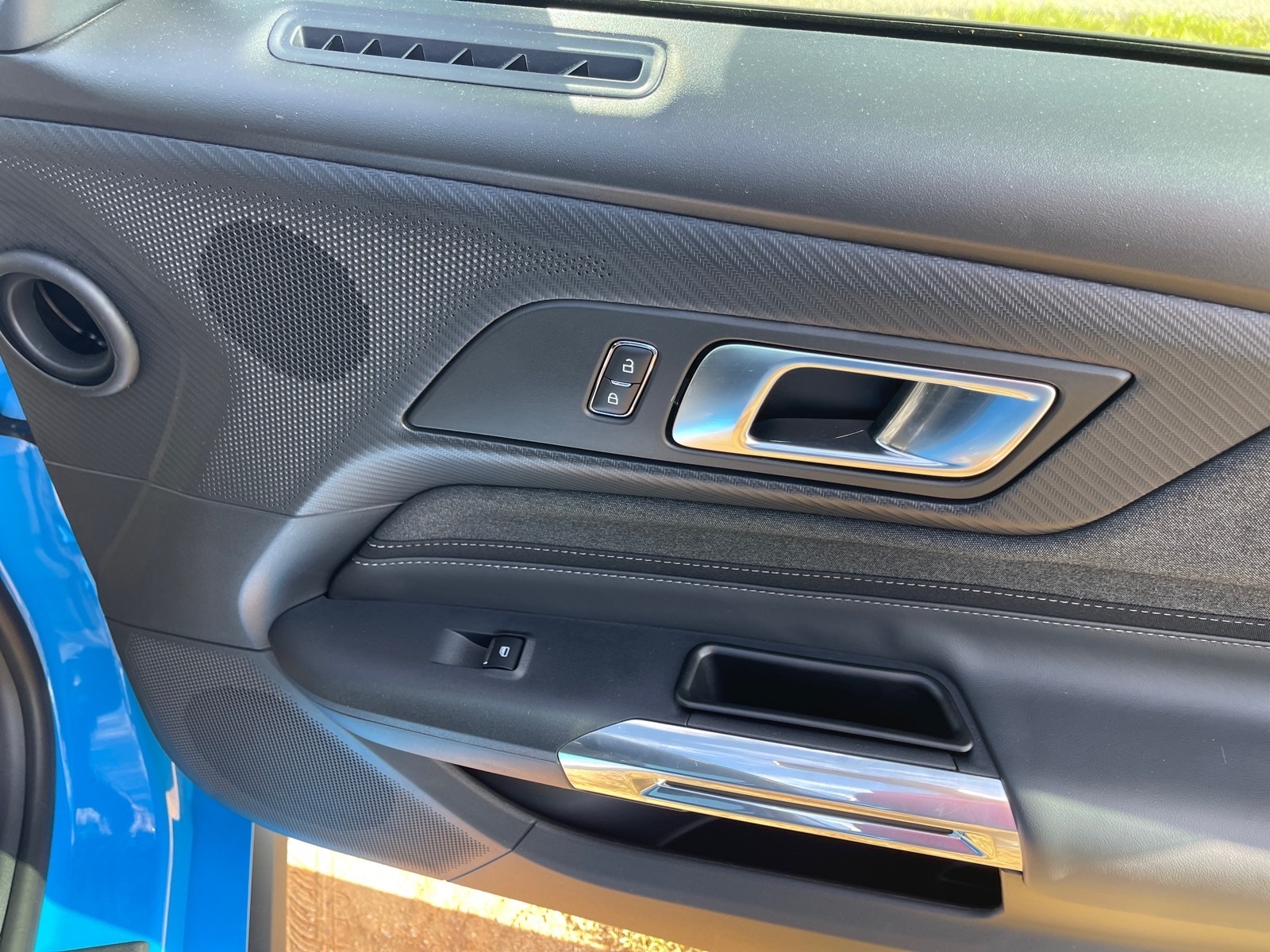 2025 Ford Mustang GT - Photo 19