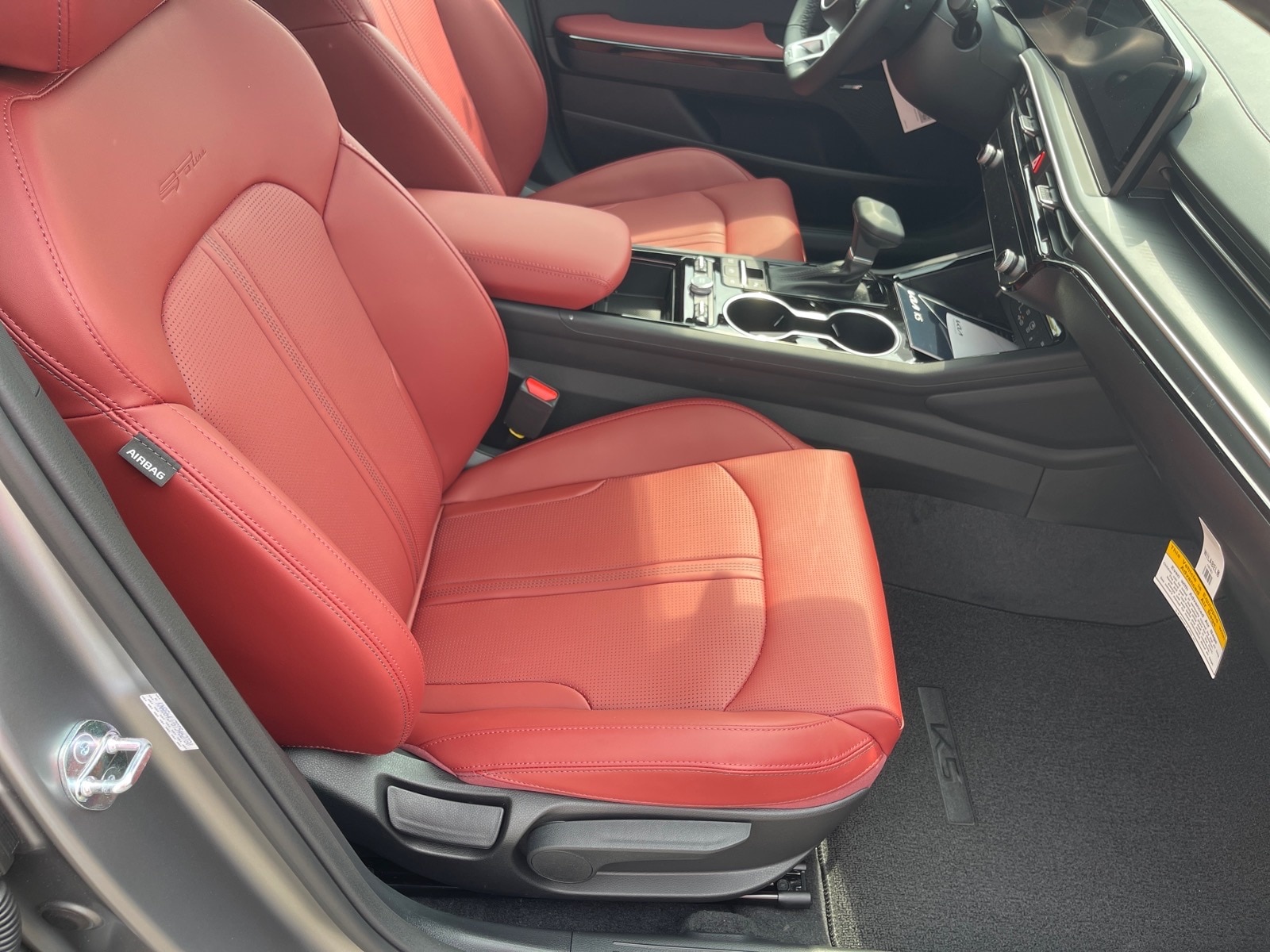 2026 Kia K5 GT-Line - Photo 17