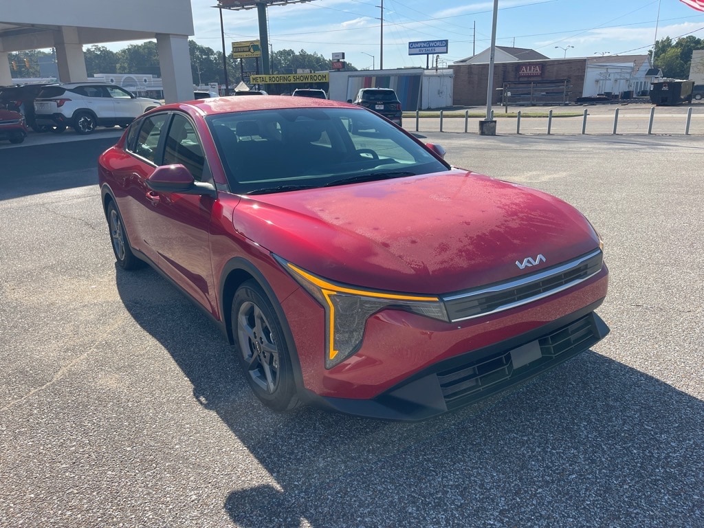 New 2025 Kia K4 Sedan