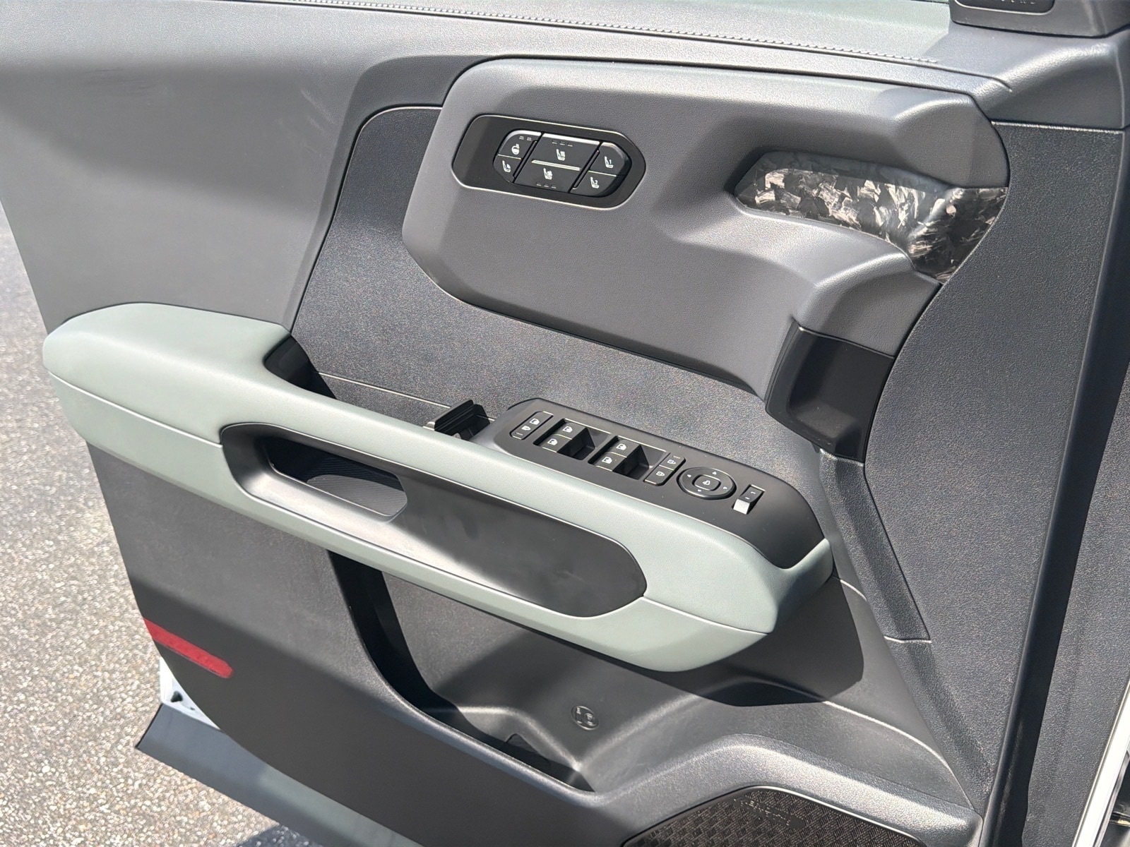 2027 Kia Telluride X-Pro SX Prestige - Photo 9