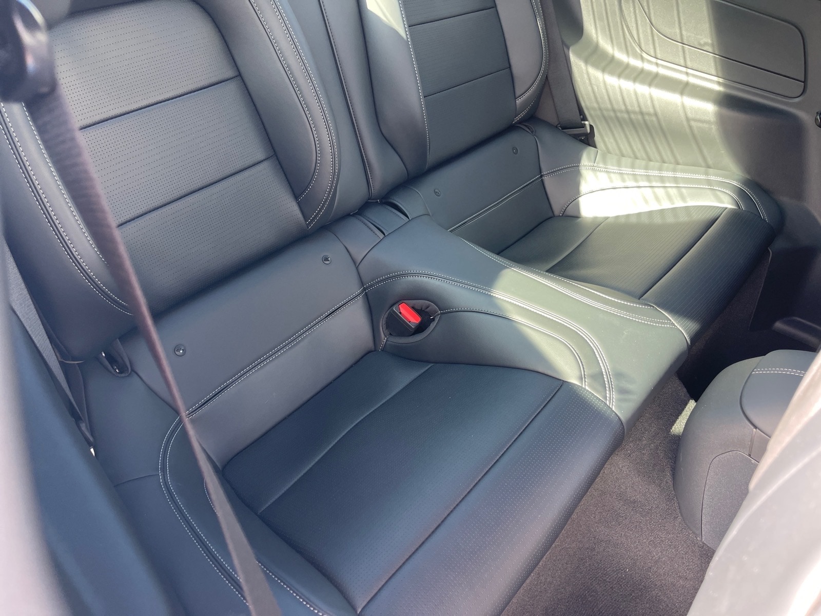 2025 Ford Mustang GT - Photo 16