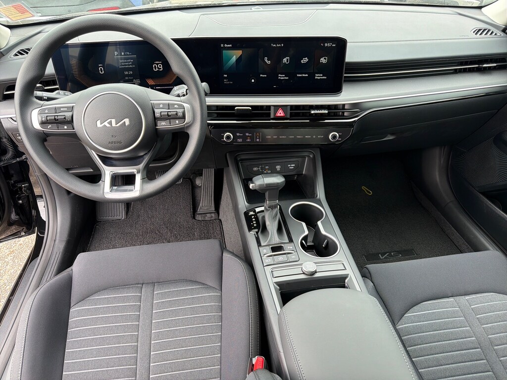 New 2026 Kia K5 LXS Sedan