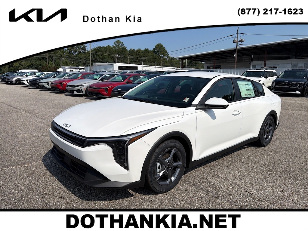 New 2026 Kia K4 LXS Sedan